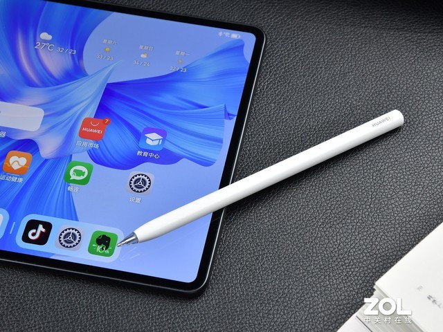 【有料评测】华为MatePad Pro 11英寸全面评测：上可生产力，下可爱奇艺（待审不发） 