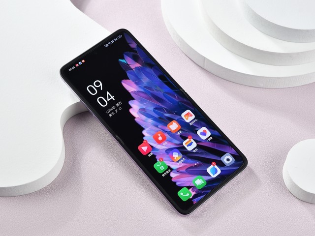 OPPO Find N2 Flip上手评测 值得重用的折叠屏手机 